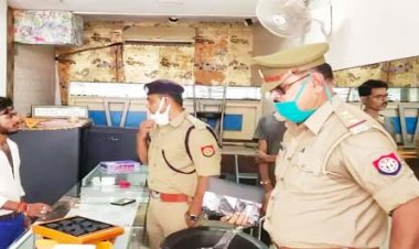 गोल्ड हाउस ज्वैलरी शॉप में 15 लाख की लूट : लखनऊ के खरगापुर में बुर्का पहनकर आया था लुटेरा, असलहे के दम पर दिनदहाड़े वारदात को अंजाम दिया