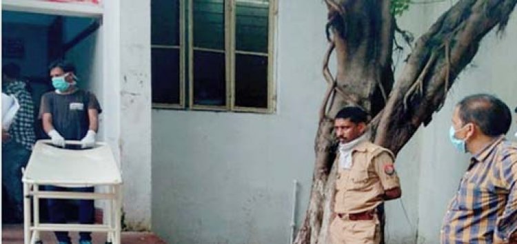 लखनऊ : कारखाने के बाहर सो रहे बुजुर्ग व्यवसायी की गोली मारकर हत्या, अयोध्या में दरोगा है बड़ा बेटा