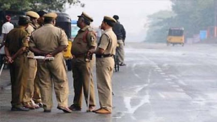 उत्तर प्रदेश: असली पुलिस पर भारी पड़ा फर्जी दरोगा, शहर में मचाया आतंक; DIG ने कहा- ये थी पुलिस को बदनाम करने की साजिश