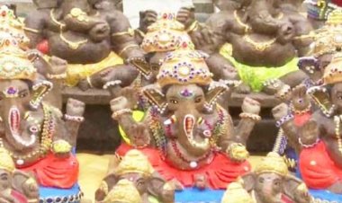 मध्य प्रदेश : भोपाल में बन रहे हैं इको फ्रेंडली गणेश, गाय के गोबर से बनाई जा रही हैं गणेश मूर्तियां, गणेश उत्सव को लेकर जारी गाइडलाइन