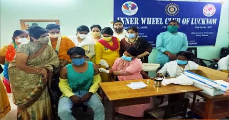 इनर व्हील क्लब ऑफ़ लखनऊ ने सेवा भारती उत्तर प्रदेश के सहयोग से लगाया मुफ़्त टीकाकरण कैम्प