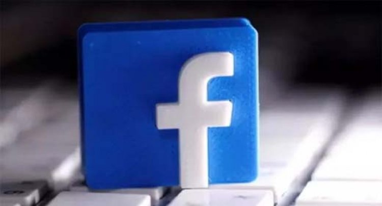 Facebook India ने पूर्व IAS अधिकारी राजीव अग्रवाल को सार्वजनिक नीति निदेशक किया नियुक्त