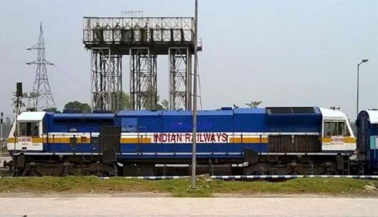 दक्षिण मध्य रेलवे के लिए पहली बार लंबी दूरी की दो मालगाड़ियां 'त्रिशूल' और 'गरुड़', जिसमें में हैं 177 वैगन