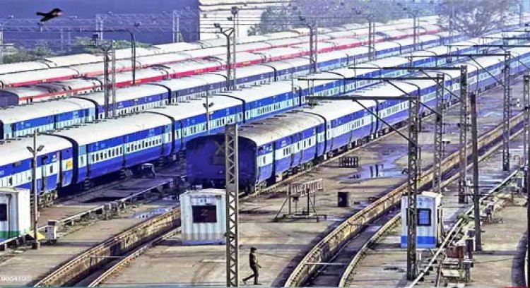 गोरखपुर : दो महीने के लिए निरस्त हुईं ये 28 ट्रेनें, कहीं आपने भी तो इन गाड़ियों में नहीं कराया रिजर्वेशन, देखें लिस्ट