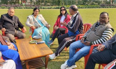 चैरिटेबल ट्रस्ट व आशियाना परिवार का कार्यक्रम : आशियाना में गरीबों को वितरित किये गए कंबल भोजपुरी फ़िल्म अभिनेत्री करिश्मा हुई शामिल
