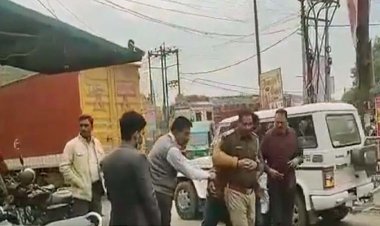 लखनऊ: दारोगा ने इंवेस्टिगेशन के लिए रिटायर डिप्टी एसपी से मांगी रिश्वत,  एंटीकरप्शन टीम ने रंगे हाथ पकड़ा