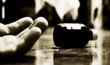 पुलिस ने दर्ज नहीं की एक बोरी गेहूं चोरी की रिपोर्ट तो कारोबारी ने थाने में दी जान, दो दारोगा समेत तीन पुलिसकर्मी सस्पेंड