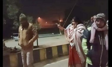 मथुरा भाजपा जिलाध्यक्ष मधु शर्मा व अन्य दो लोगों पर केस दर्ज, पुलिसकर्मियों को वर्दी उतरवाने की दी थी धमकी
