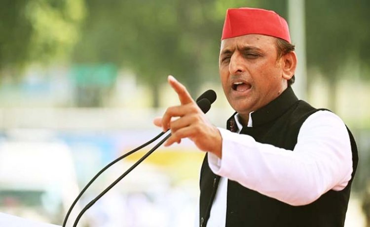 Akhilesh Yadav In Jhansi : झांसी में अखिलेश यादव का एलान- सपा सरकार बनी तो गरीबों को देंगे पौष्टिक आहार, घी और सरसों का तेल