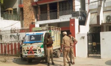लखनऊ : रेस्टोरेंट संचालक की हत्या का आरोपी मुख्तार का करीबी जुगनू की संपत्ति कुर्क, छह घंटे तक चली कार्रवाई