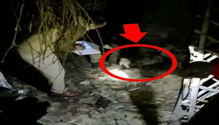 कानपुर में युवक की हत्या कर बीच चौराहे फूंका:पुलिस चौकी के पास पहले ईंट से कूचा फिर पेट्रोल डालकर जला दिया