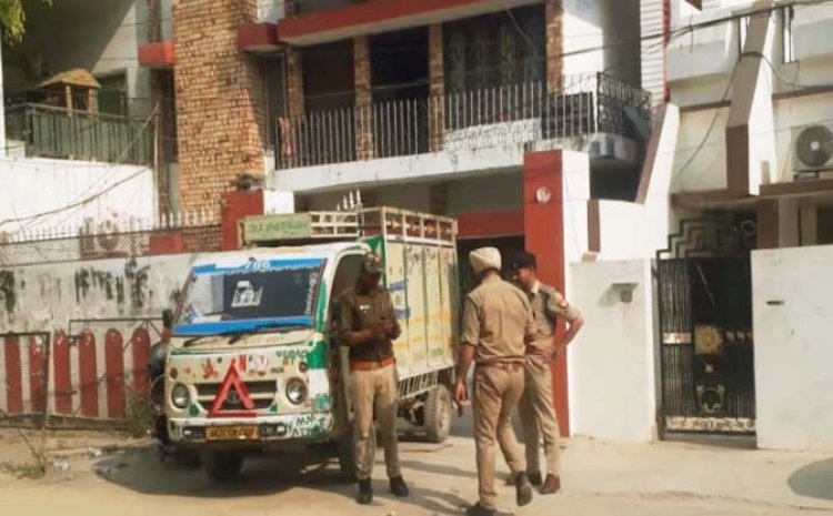लखनऊ : रेस्टोरेंट संचालक की हत्या का आरोपी मुख्तार का करीबी जुगनू की संपत्ति कुर्क, छह घंटे तक चली कार्रवाई