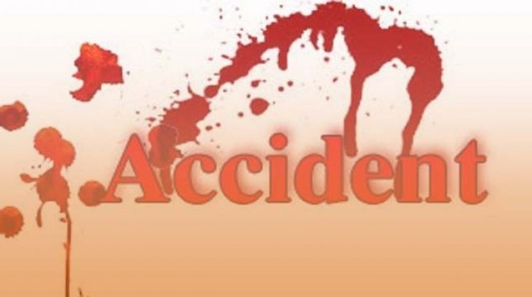उत्तर प्रदेश के बिजनौर जिले में बड़ा सड़क हादसा  : ट्रैक्टर ट्रॉली में टकराई कार, हादसे में दो की मौत, मां-बेटा घायल