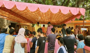 बजरंगबली का विशेष श्रृंगार व भंडारा : लखनऊ के प्राचीन काबर कुआँ मंदिर सेक्टर जे आशियाना में भंडारा संपन्न हुआ