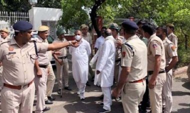 लखनऊ में कांग्रेस कार्यालय के बाहर धारा 144 का नोटिस चस्पा, आराधना मिश्रा सहित कई नेता हाउस अरेस्ट