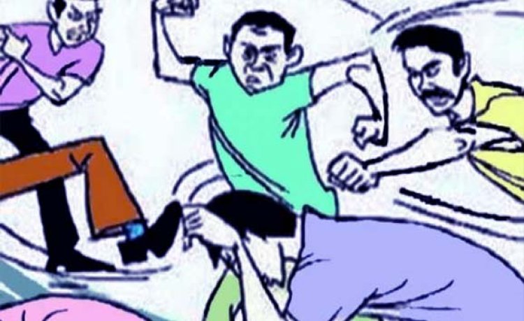 मेरठ में दो पक्षों में खूनी संघर्ष, युवक की मौत से मचा कोहराम, दो महिलाएं हिरासत में