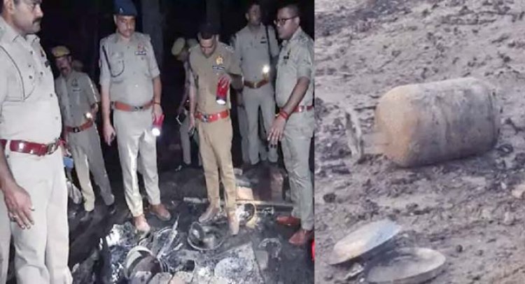 दर्दनाक हादसा : कुशीनगर में घर में आग लगने के बाद सिलेंडर में हुआ ब्लास्ट, मां समेत 5 बच्चे जिंदा जले