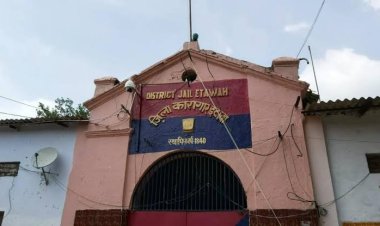 इटावा जेल में आग लगने से लाखों के उपकरण स्वाहा