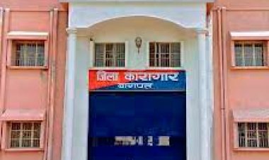बागपत जेलर पर छेड़छाड़ और दुष्कर्म के प्रयास का मुकदमा