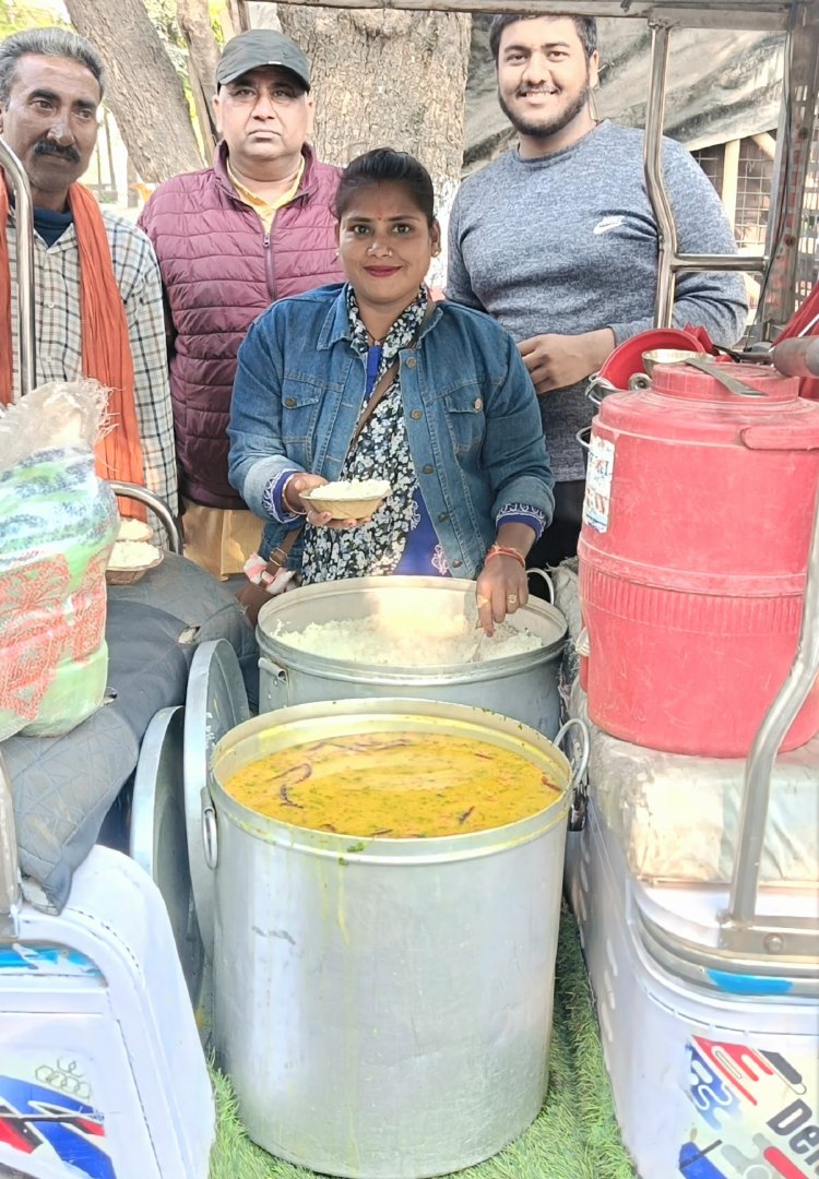"ब्रज की रसोई: जरूरतमंदों के लिए सम्मान और सेवा की अनूठी पहल"